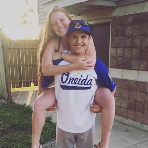 Meet your Posher, Alivia